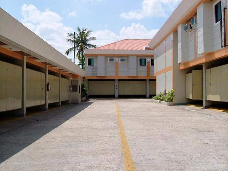 La Maja Rica Hotel Tarlac City Extérieur photo