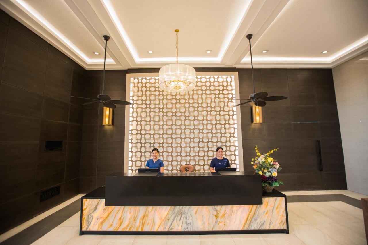 La Maja Rica Hotel Tarlac City Extérieur photo